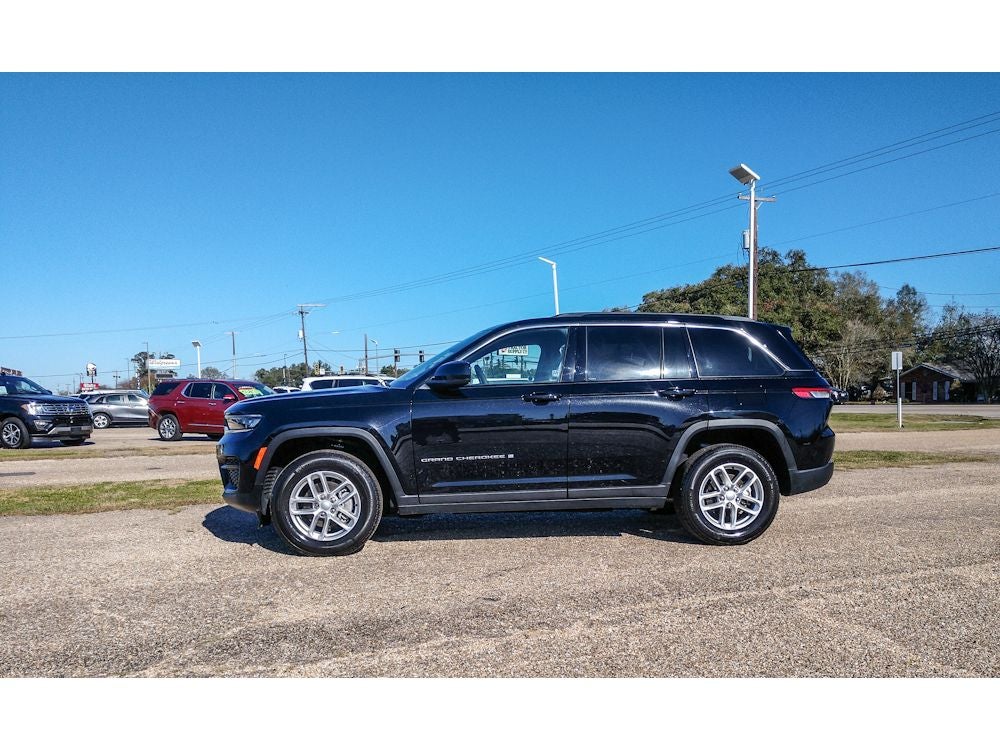 2025 Jeep Grand Cherokee Laredo X