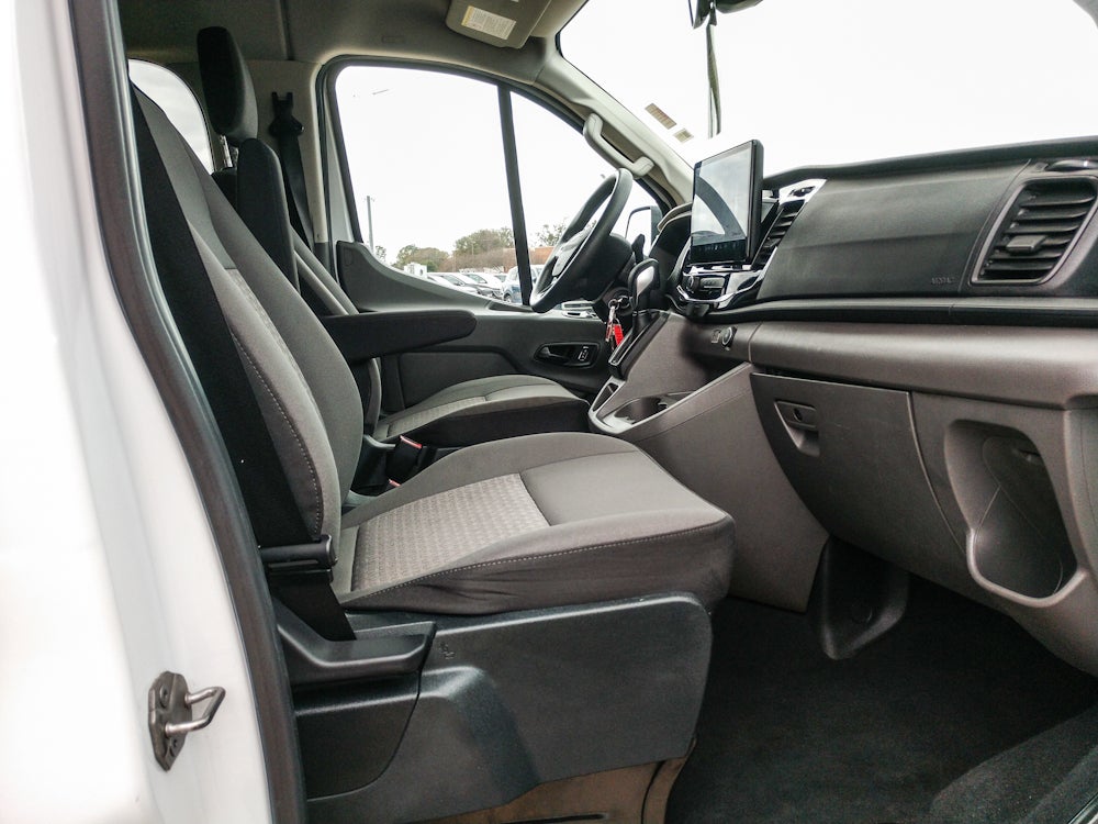 2023 Ford Transit Passenger Wagon XL