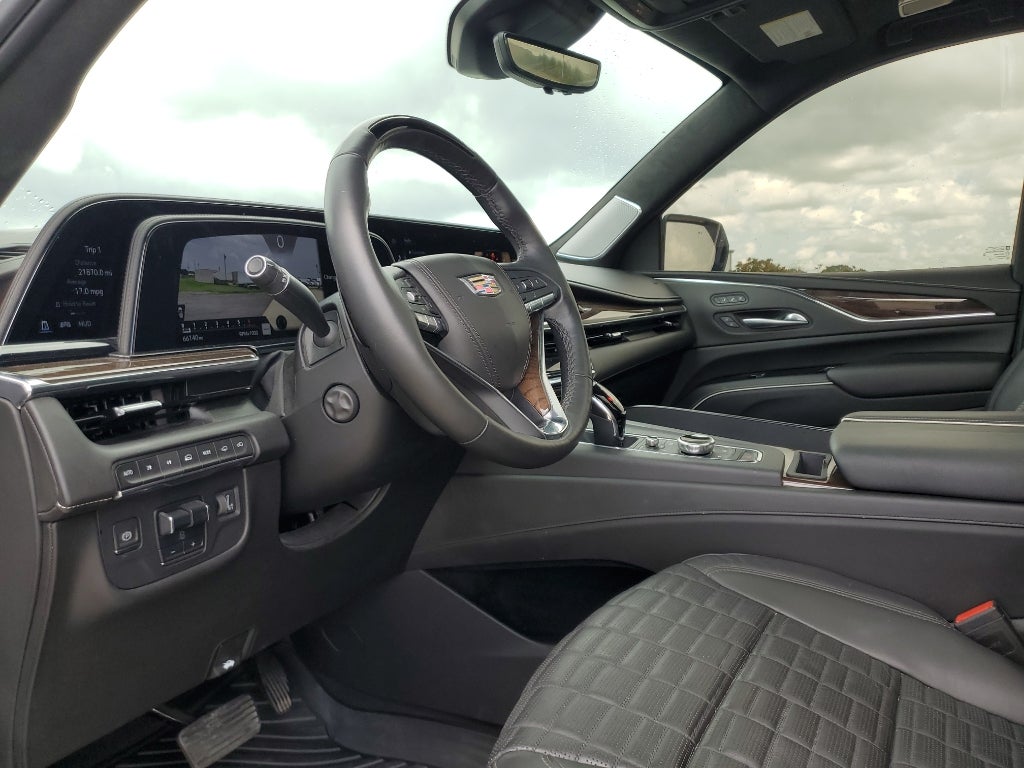 2023 Cadillac Escalade Sport Platinum