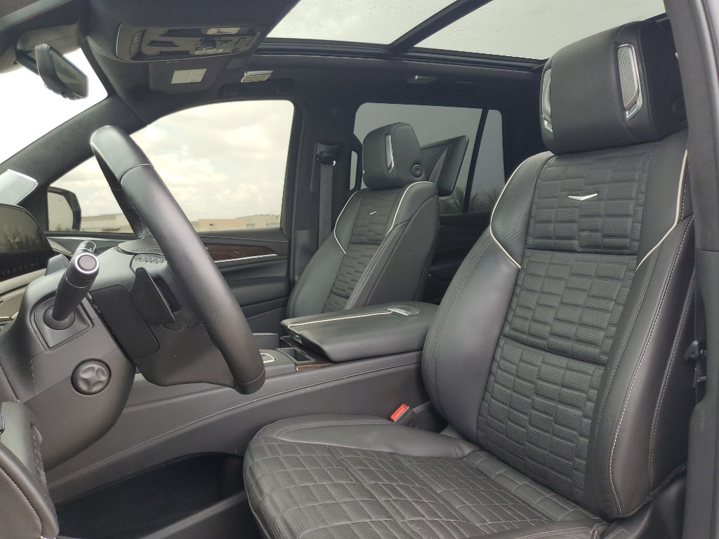 2023 Cadillac Escalade Sport Platinum